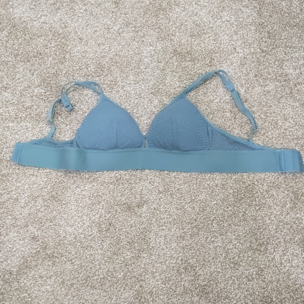 Like New Lively deco mesh bralette